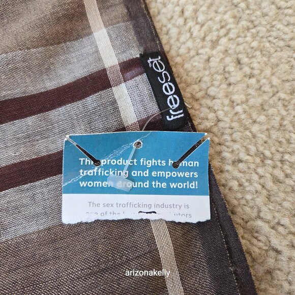 NWT Wool/Cotton Blend Lightweight Scarf Brown Tan Plaid Freeset Fabric - Picture 3 of 16